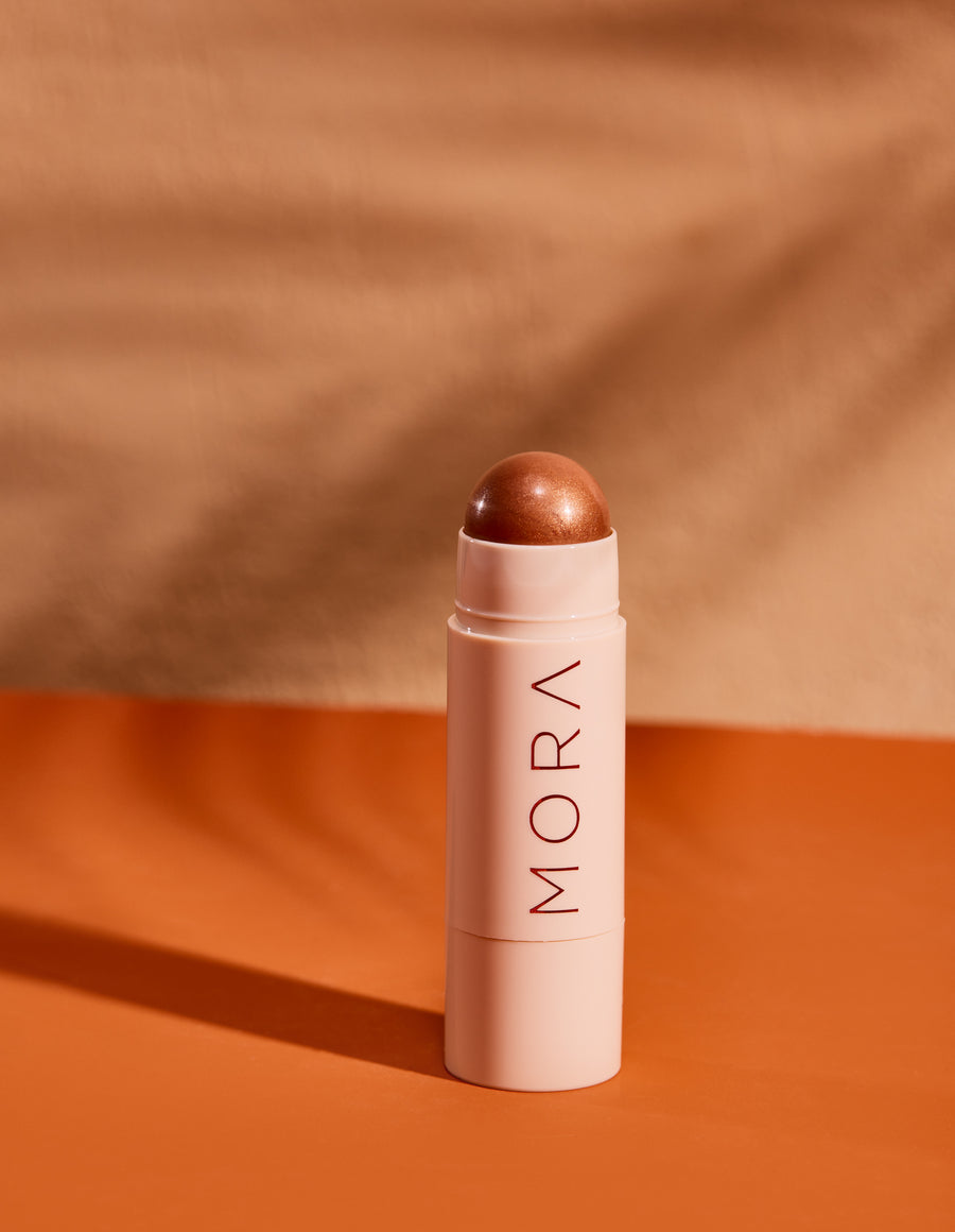 Embrace Your Sun-Kissed Glow With The Perfect Highlighter for Summer, Rio!